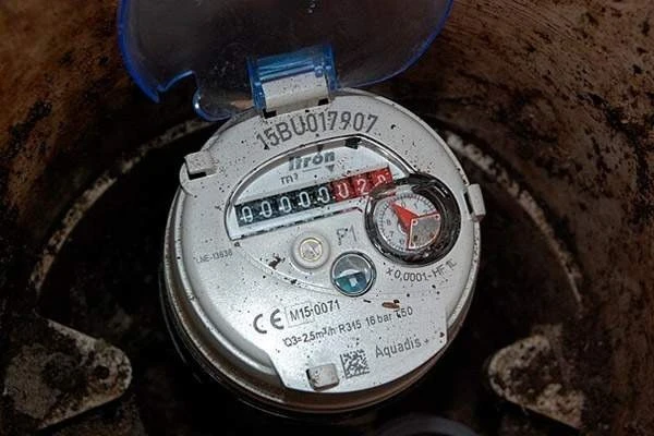 Я хренею от жэка. Скоро замена счётчика на воду. Позвонили в жэк замена 800р. Ок. Через...