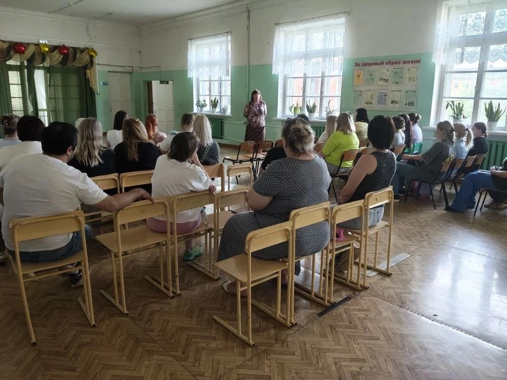 Администрация школы  подвела итоги.