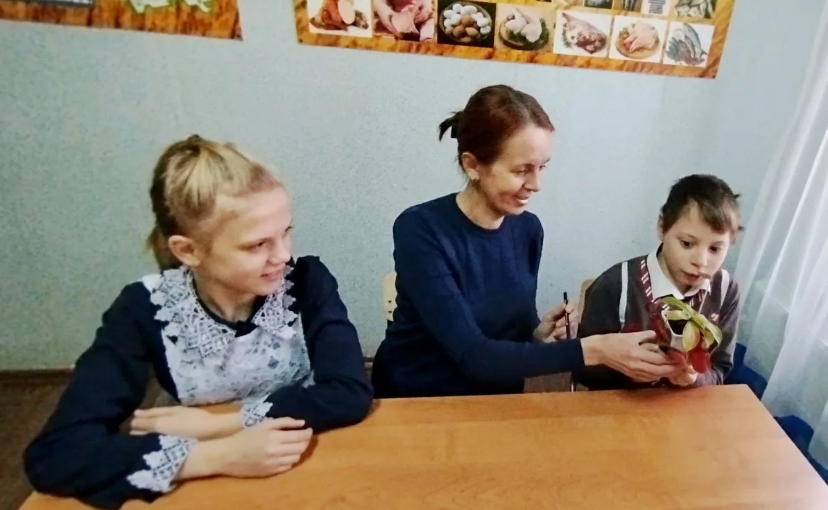 Сегодня у учеников 5 класса был один из самых необычных уроков цветоводства.
