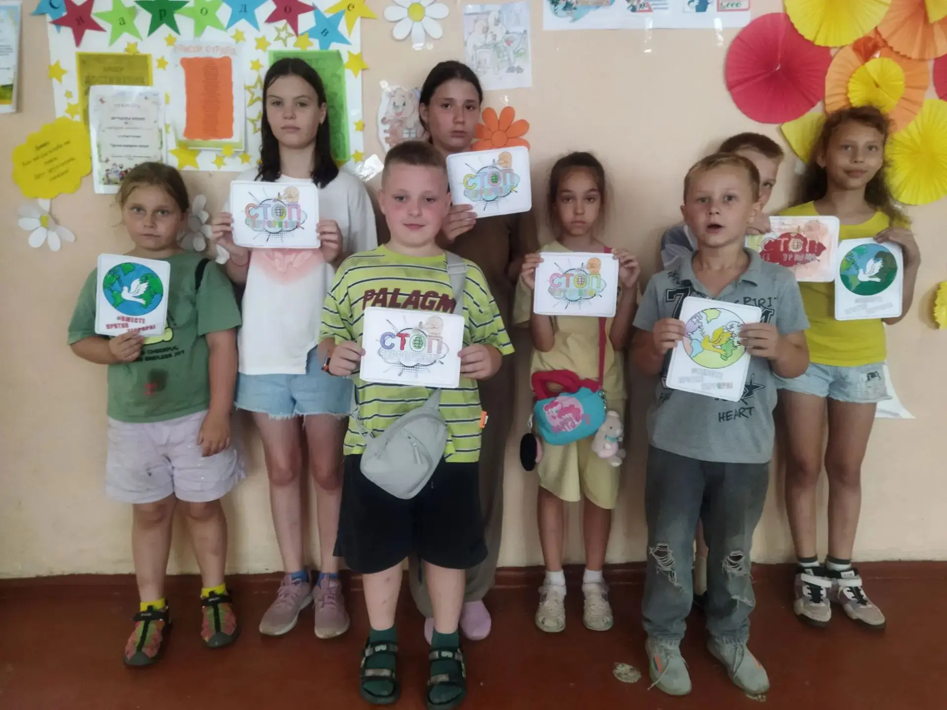 ✅Безопасность — это важно!  Занятия по антитеррору.

👫Ребята узнали, как вести себя, если вдруг ряд
