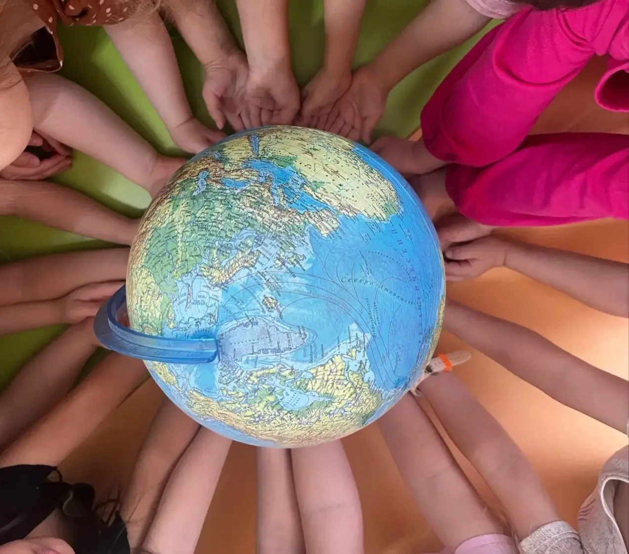 Ежегодно 22 апреля отмечается Международный день Земли 🌏

В этот день по всему миру проходят суббот