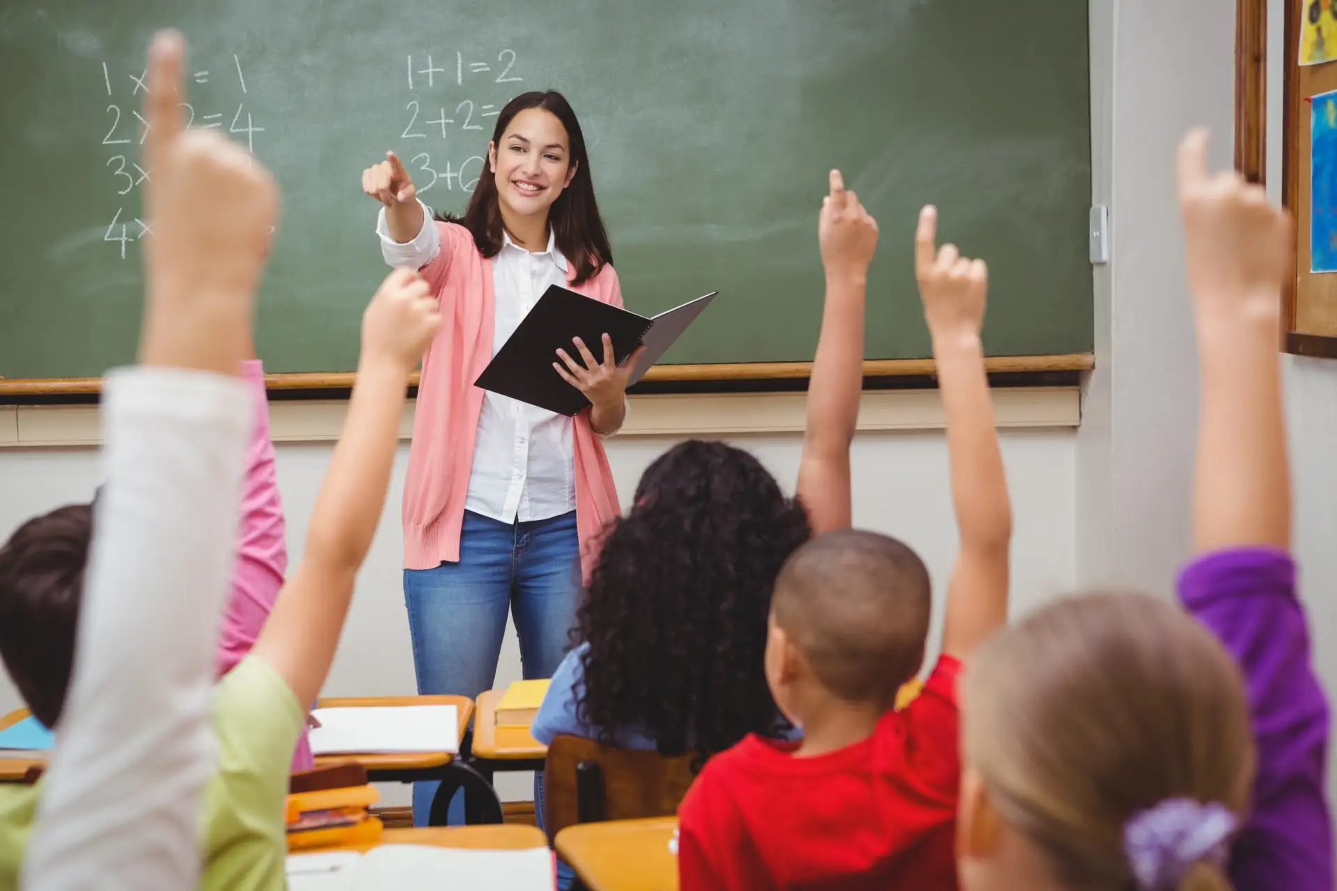 🏫 В Новосибирске назвали самые дефицитные школьные специальности