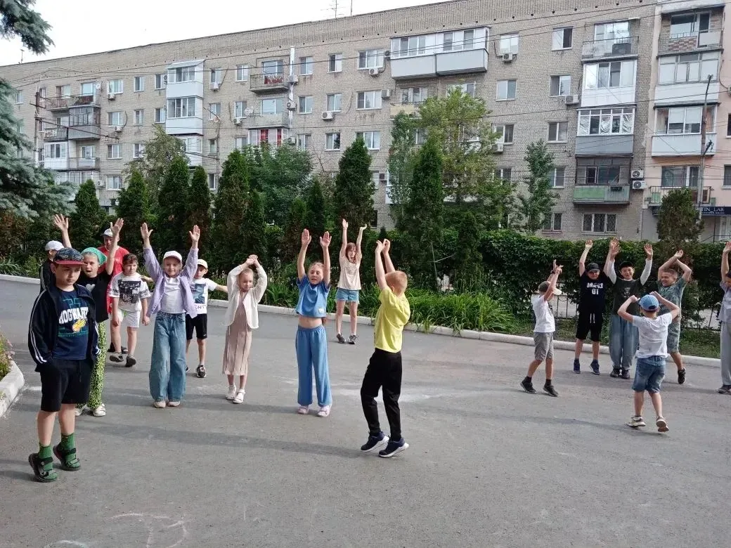 ☀️ Будни летнего лагеря «Радуга» 

Сегодня в нашем детском пришкольном лагере прошёл очередной весёл