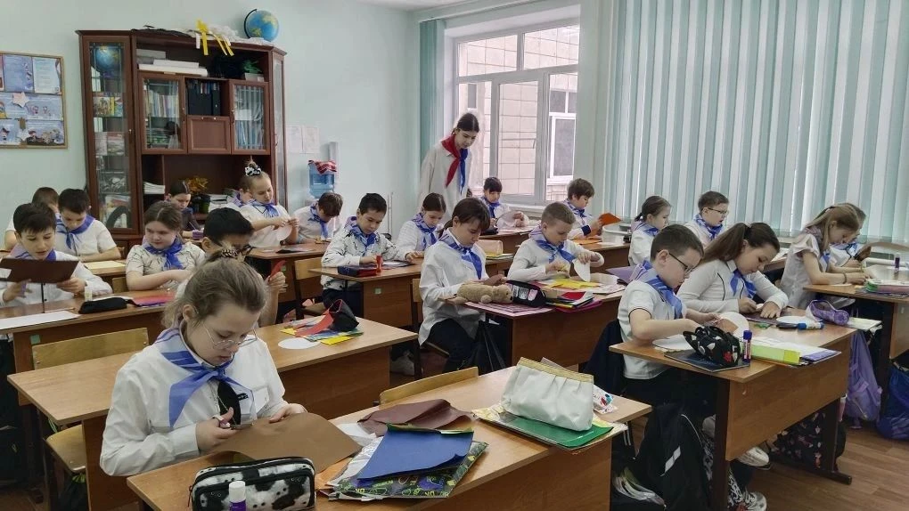 🎉 Как отметили День вожатого в нашей школе? Весело и креативно! 😁 28 февраля - праздник тех, кто уме