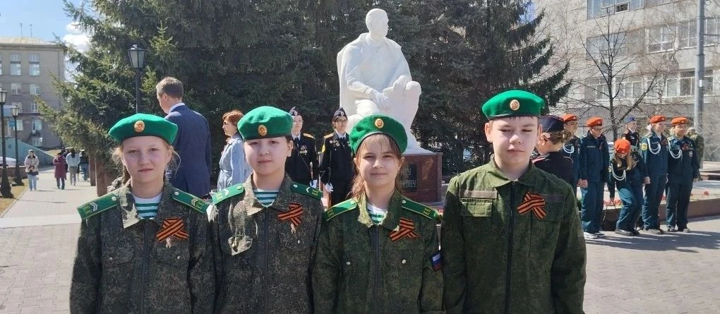 🎖️ В рамках празднования 81-й годовщины Победы в Великой Отечественной войне в Новосибирске прошёл р