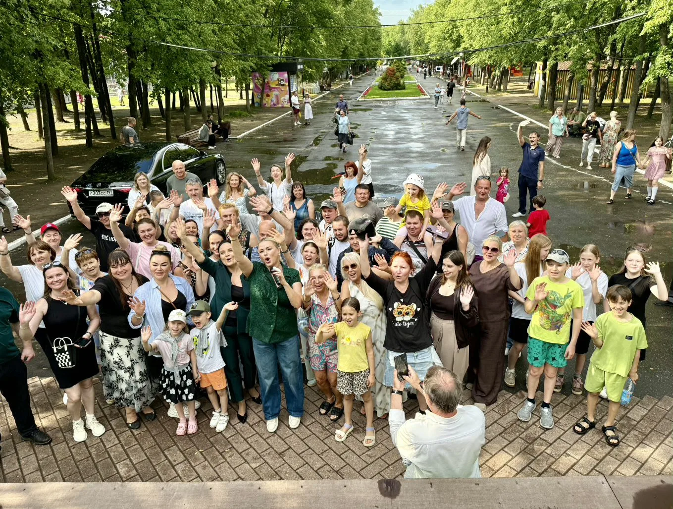 ⚡️Спели с Анной Семенович под проливным дождём: «Зелёное караоке» прошло в Ярославле