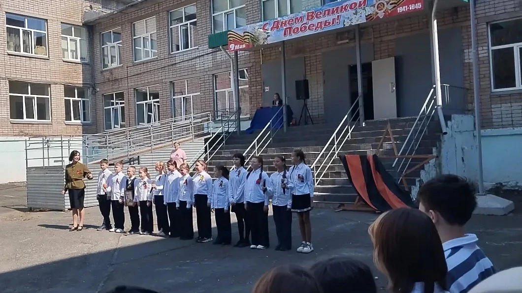 🎖️Торжественный митинг ко Дню Победы: память, которая объединяет поколения.