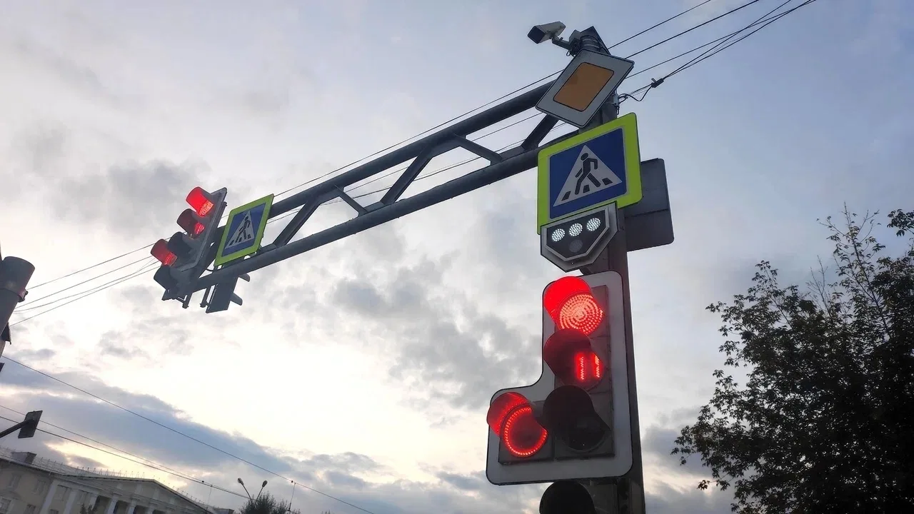 🚦Названы регионы, где чаще всего проезжают на красный