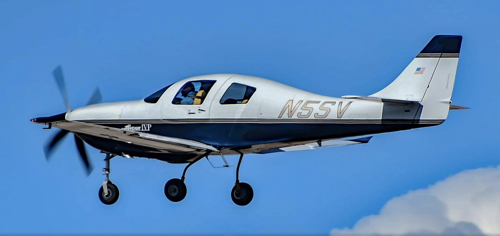 Трагедия в Техасе: самолет Lancair IV-P задел ЛЭП и разбился вскоре после взлета, пилот...