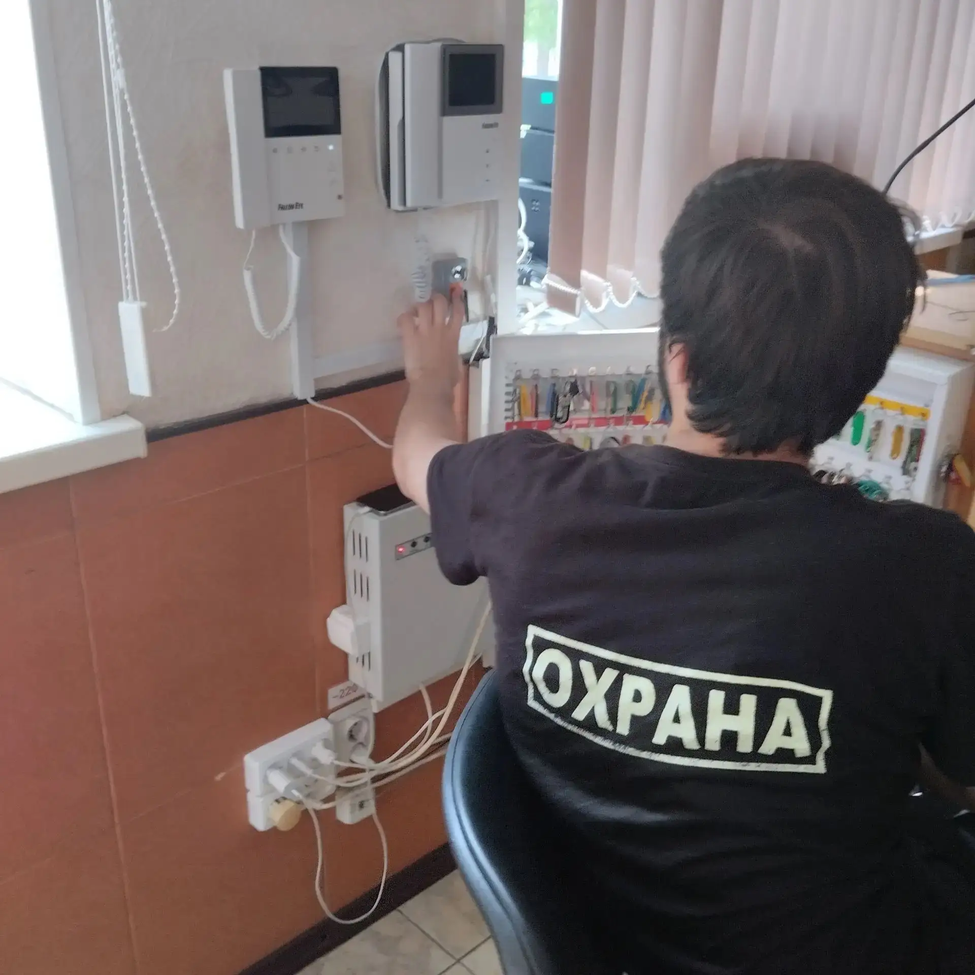 В нашей школе прошла плановая тренировка по эвакуации 🚒. Цель — отработать действия пр...