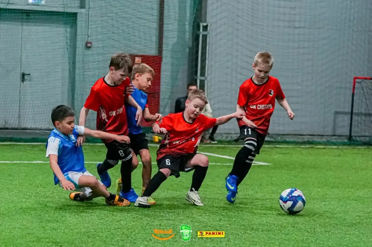 ⚽️ Участие в футбольном турнире ⚽️  04 апреля 2026 года школьный футбольный клуб "Снегирь", игроки 2