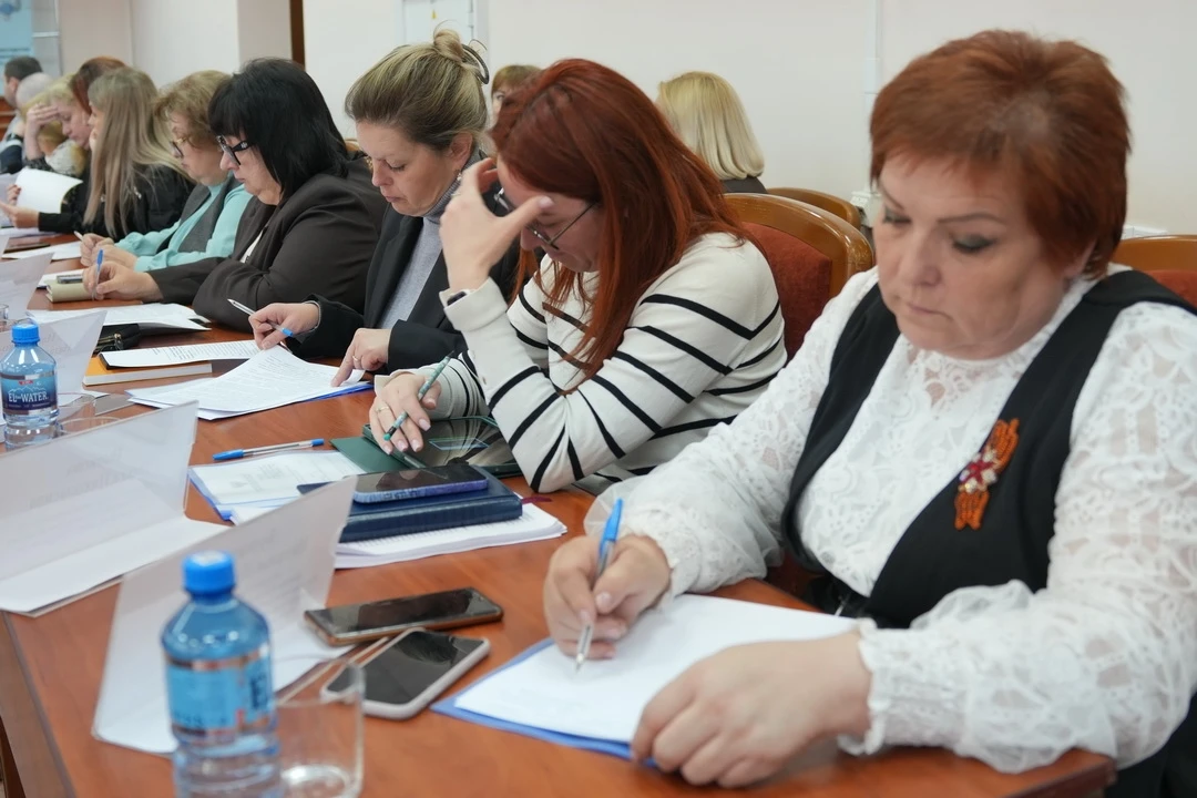 🇷🇺 В Министерстве образования и науки ДНР состоялось важное заседание коллегии, где под председатель