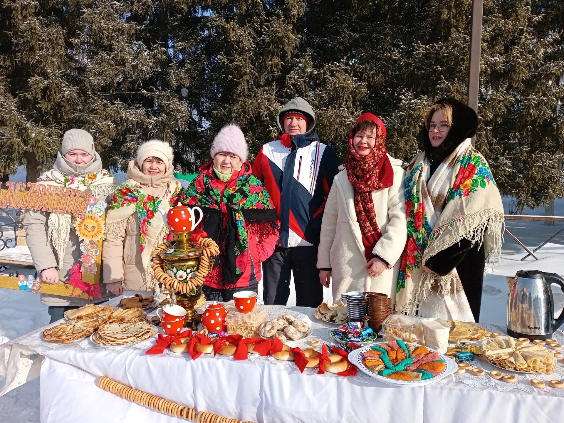 #ЗилаирскаяЦБС
#Масленица

Зилаирская Центральная библиотека приняла активное участие в праздновании