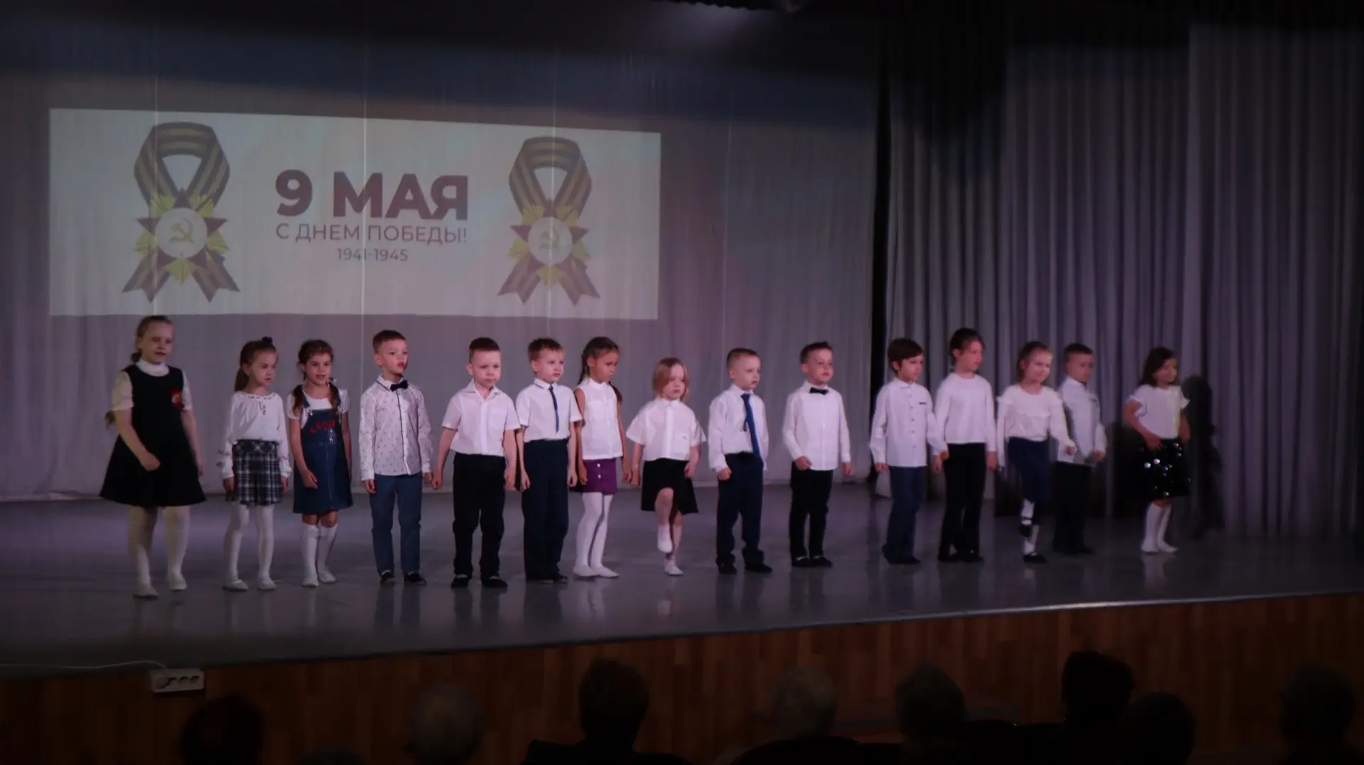 🎖 9 мая – День Победы! Великий подвиг советского народа в войне 1941–1945 годов навсегда в наших сер