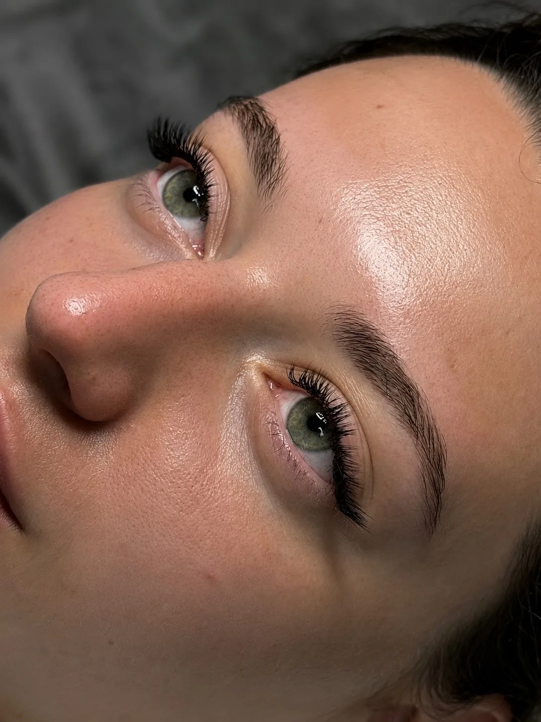 Приглашаем вас на наращивание ресниц в студию красоты VBeauty 🌸