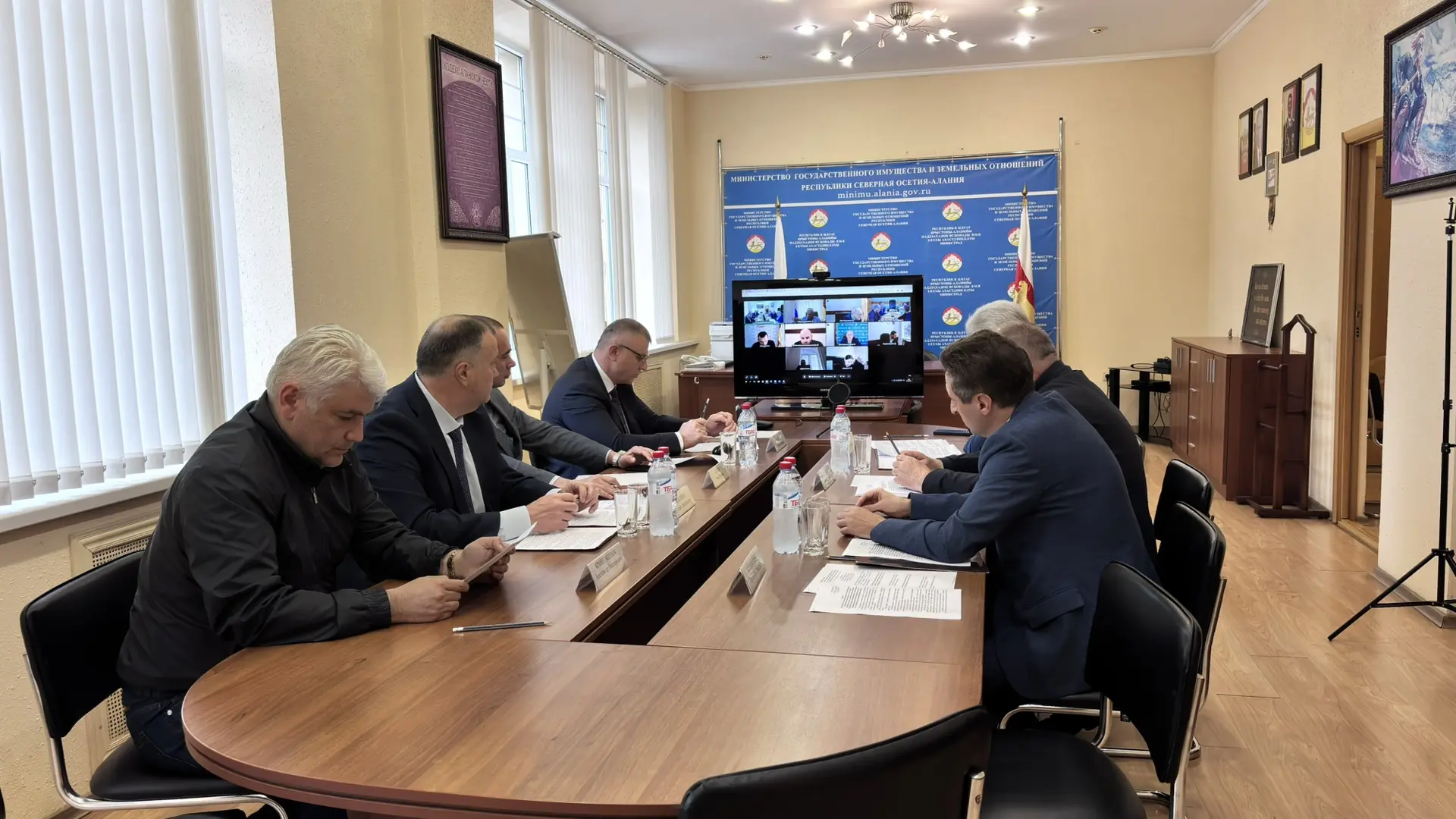 В Северной Осетии обсудили инвентаризацию недвижимости для пополнения бюджета.