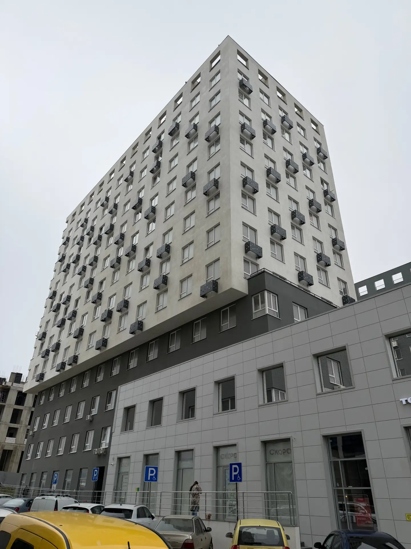 Квартира 90,5 м² в ЖК "Инжир" (Симферополь) / развитая инфраструктура / дизайн-проект 
 
Один владел