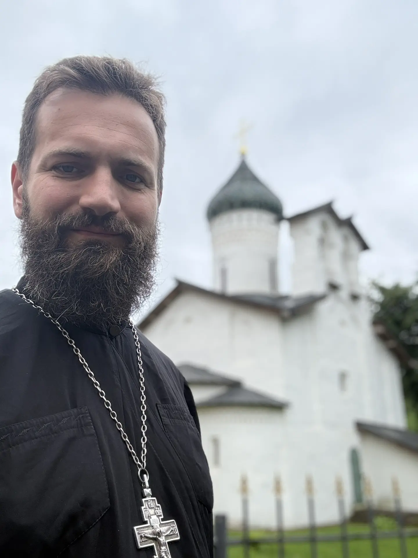 🎇 КО СВЯТЫНЯМ ПСКОВА✨

Друзья, Всемилостивый Господь сподобил получить пару выходных дней и добрать