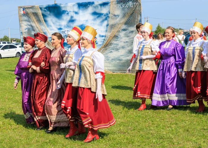 Танцы, дизайн одежды и даже комиксы могут способствовать сохранению и популяризации кул...