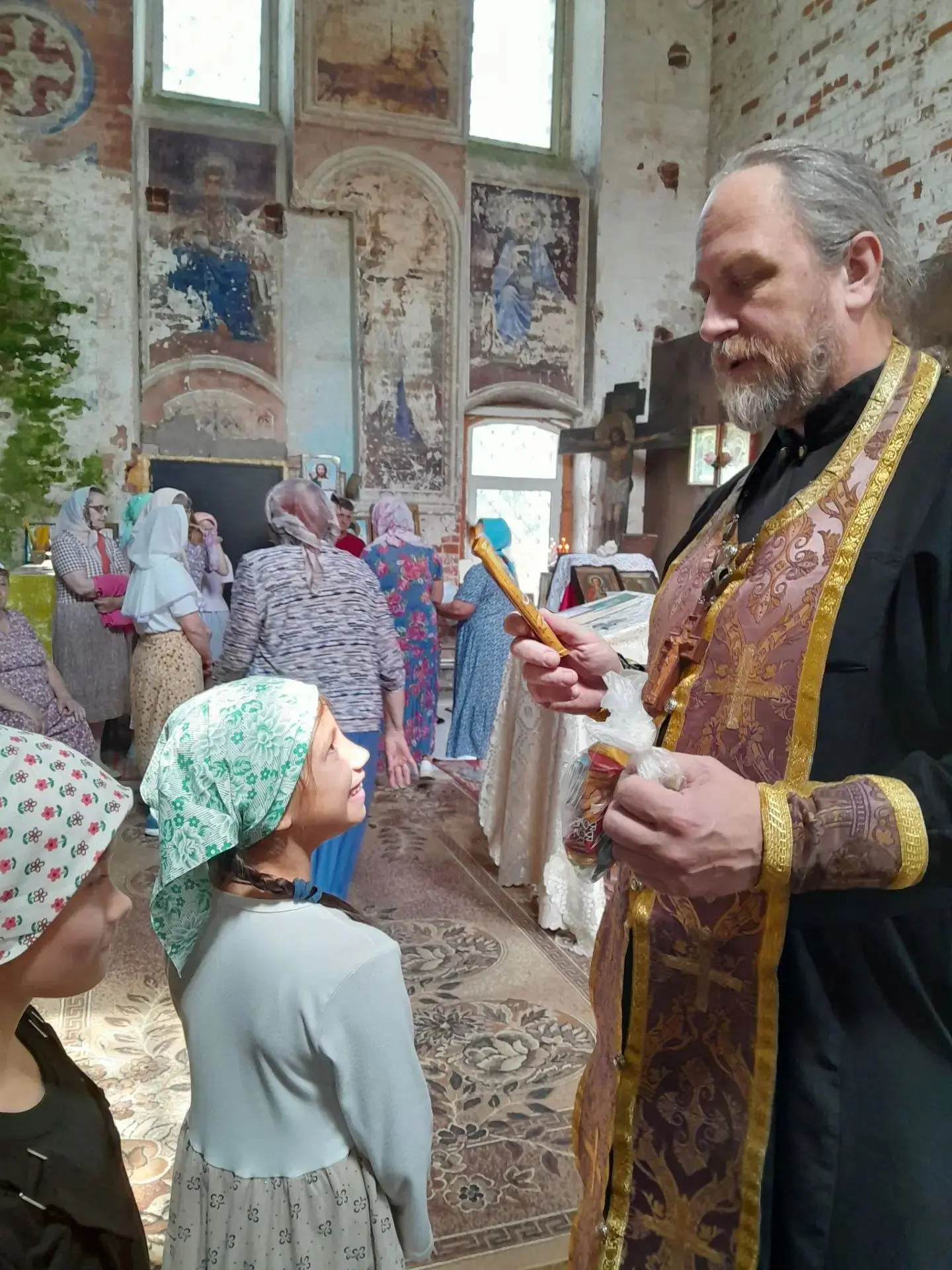 День святых первоверховных апостолов Петра и Павла .