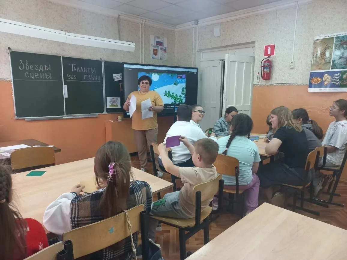 🌟 В летнем пришкольном лагере «Солнышко» день талантов прошёл на ура!

Сначала, как и положено буду