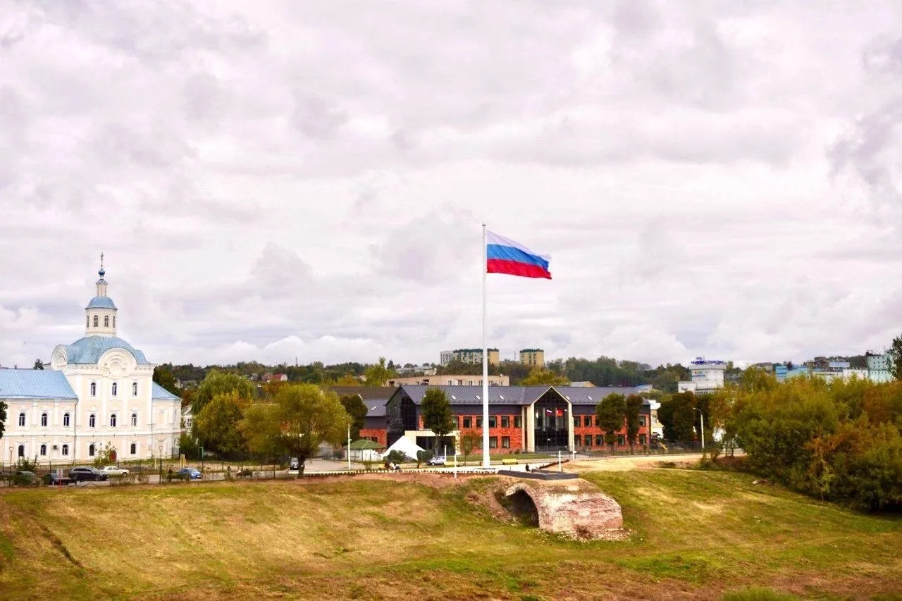 🇷🇺Дорогие смоляне! Поздравляю вас с Днём Государственного флага Российской Федерации.
