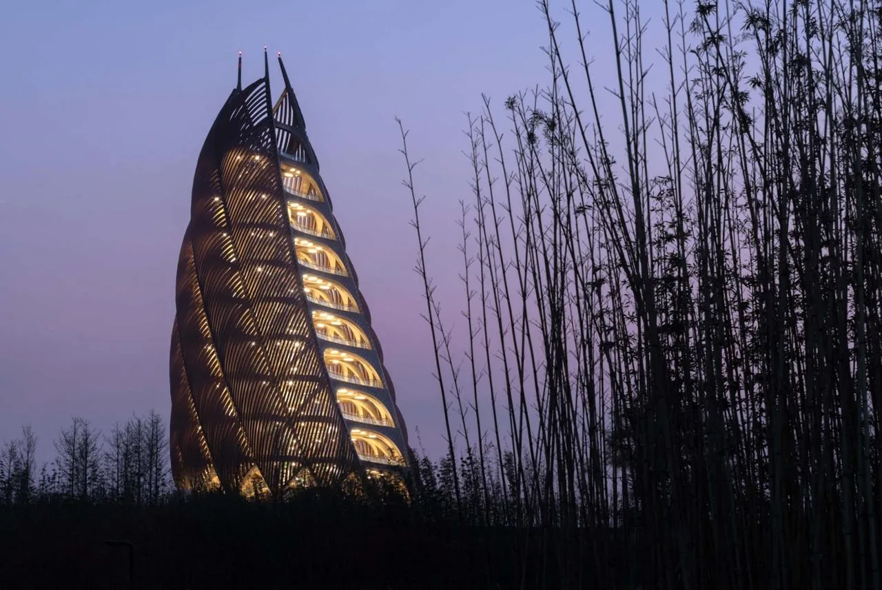 Panda Tower в Чэнду, Китай 🇨🇳  🔹 Panda Tower или Bamboo Tower - башня в Чэнду на территории Центра р