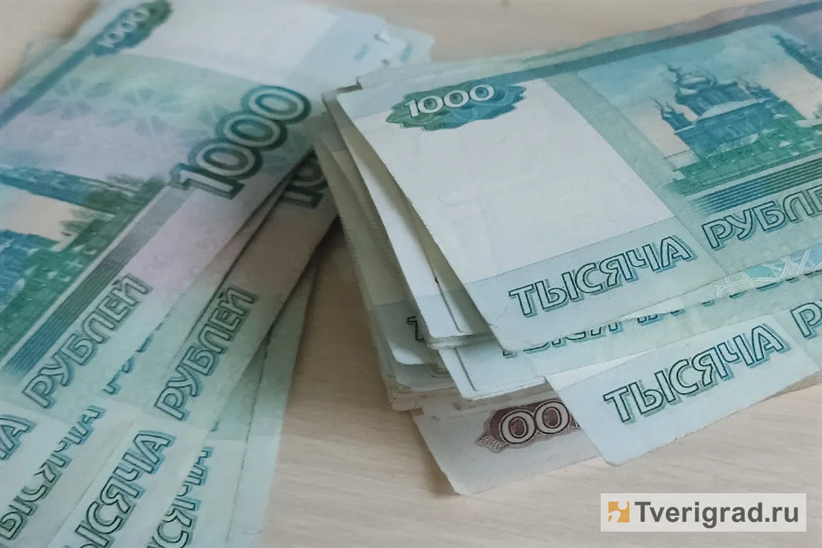 В Госдуме предложили выплачивать алименты детям до 23 лет
