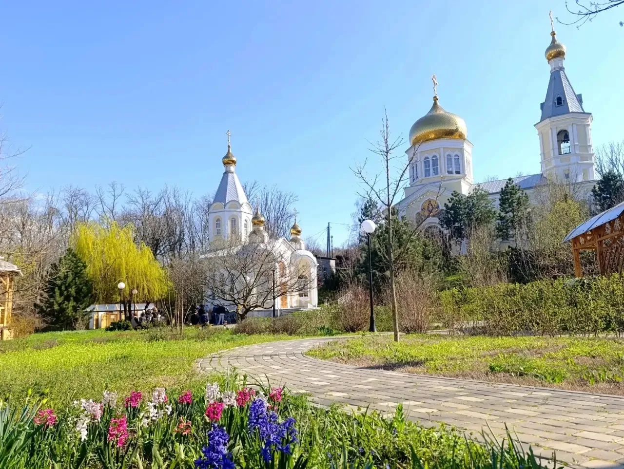 Иногда самые удивительные путешествия начинаются всего в нескольких километрах от дома. Побывав с ра