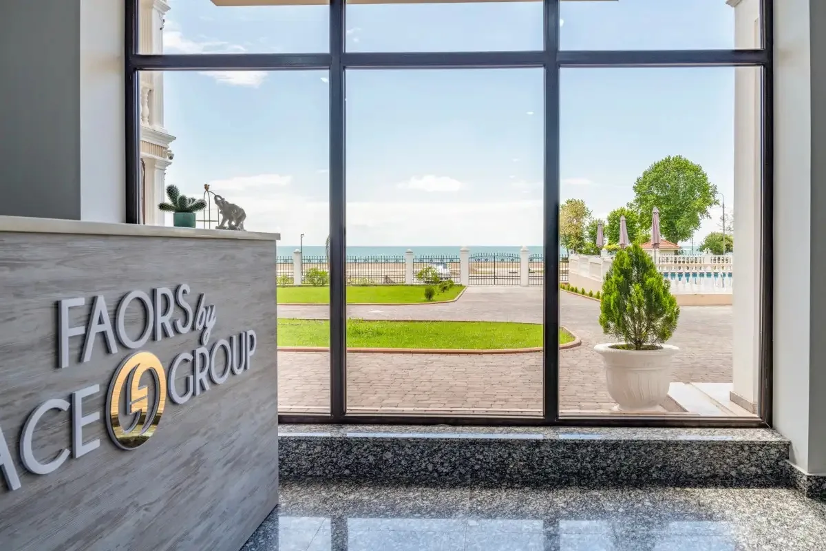АБХАЗИЯ 🌴  🏨Грейс Фаорс 3* 📍Гудаута, 100 м до моря  ✅Новенький отель 2024 года постройки.  Красивый,