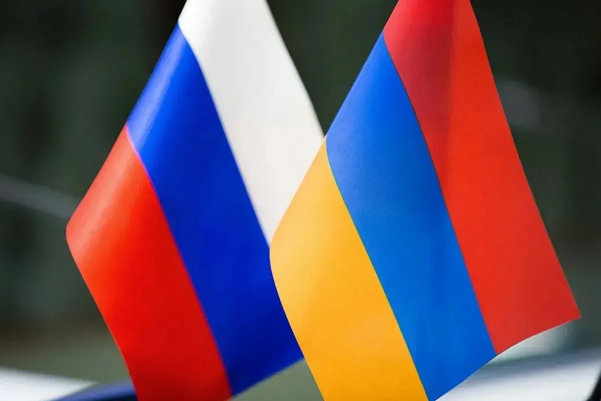 РФ будет вынуждена выпустить рекомендацию для туристов не посещать Армению, если респуб...