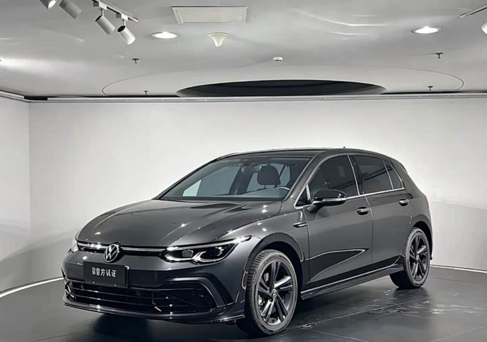 Volkswagen GOLF

Пробег: 50.000 км
Двигатель : 1.4 / 150 л.с
Привод : передний
Год: 2023

Комплектац