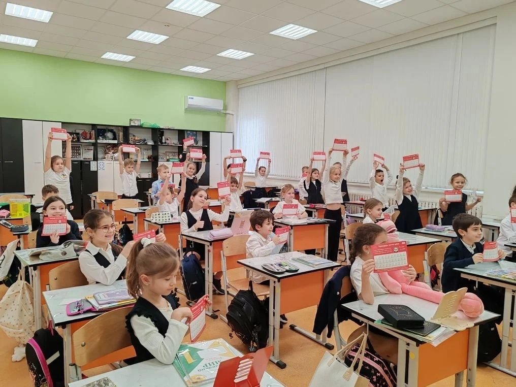 В рамках городской волонтерской акции "Твое здоровье в твоих руках" и  санитарно-гигиенического восп