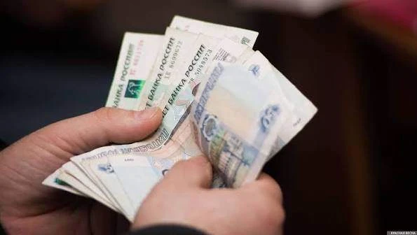 Средняя зарплата в Башкирии выросла за год на 8,3%