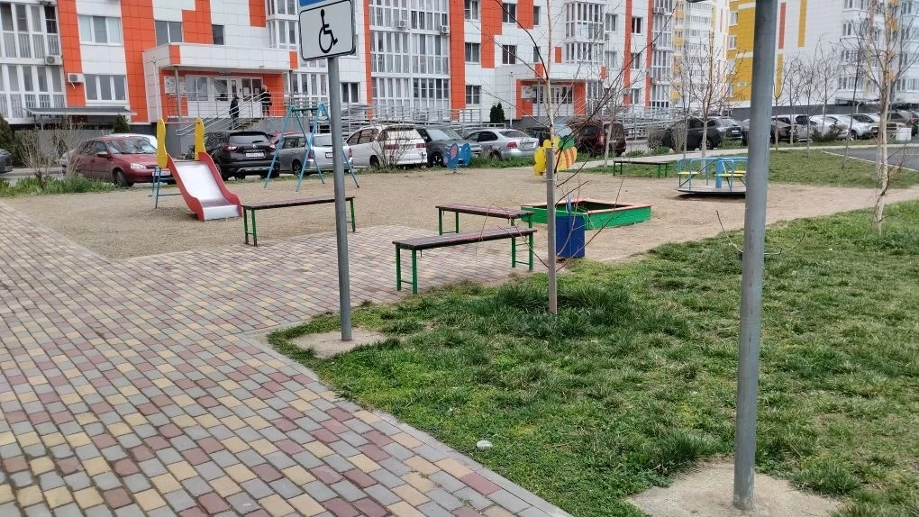 Уважаемые жители наших МКД по адресу: адмирала Пустошкина🌿  Напоминаем вам о важности соблюдения чис