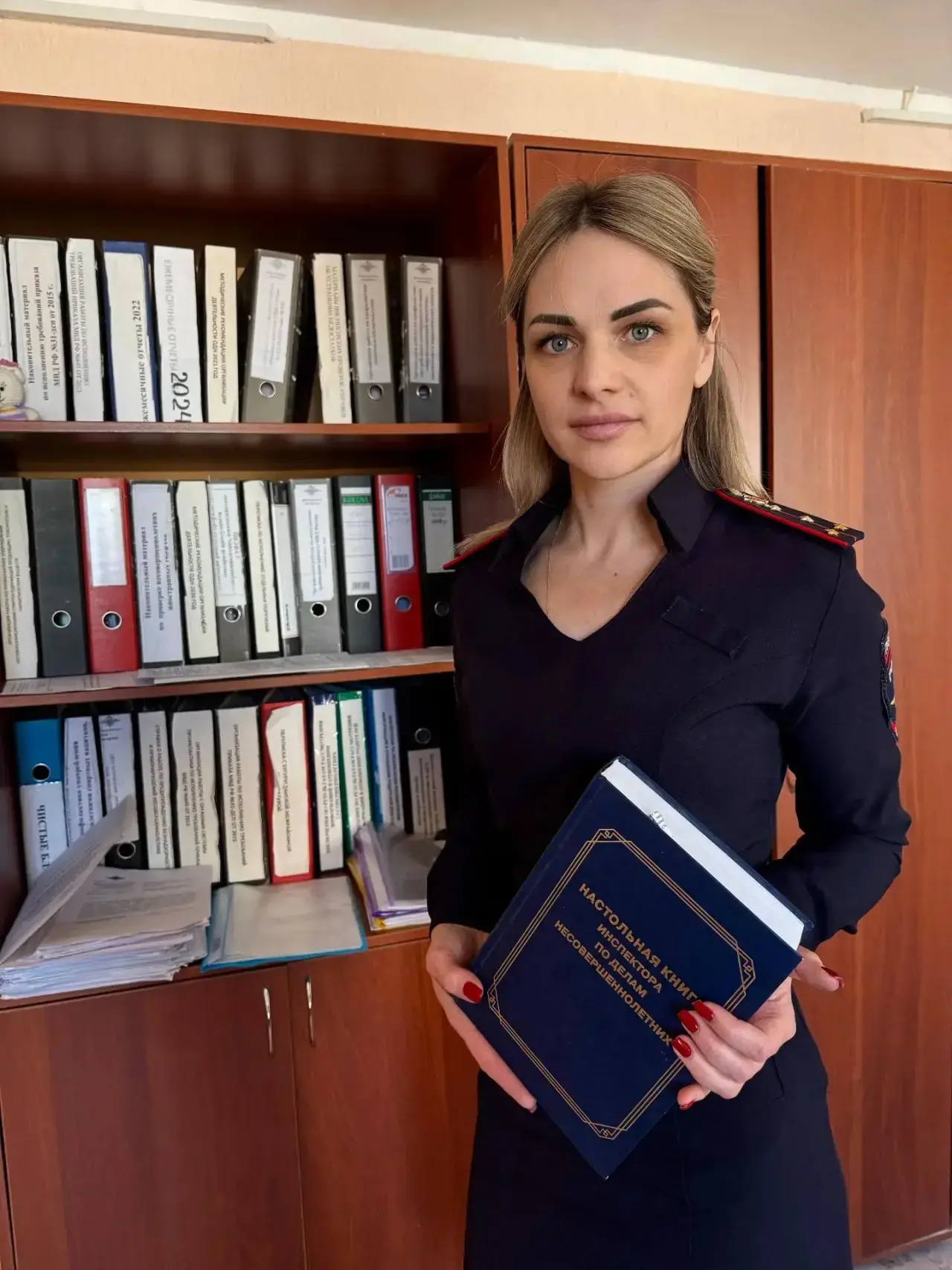 Начальник отделения по делам несовершеннолетних МО МВД России «Бугурусланский» предупре...