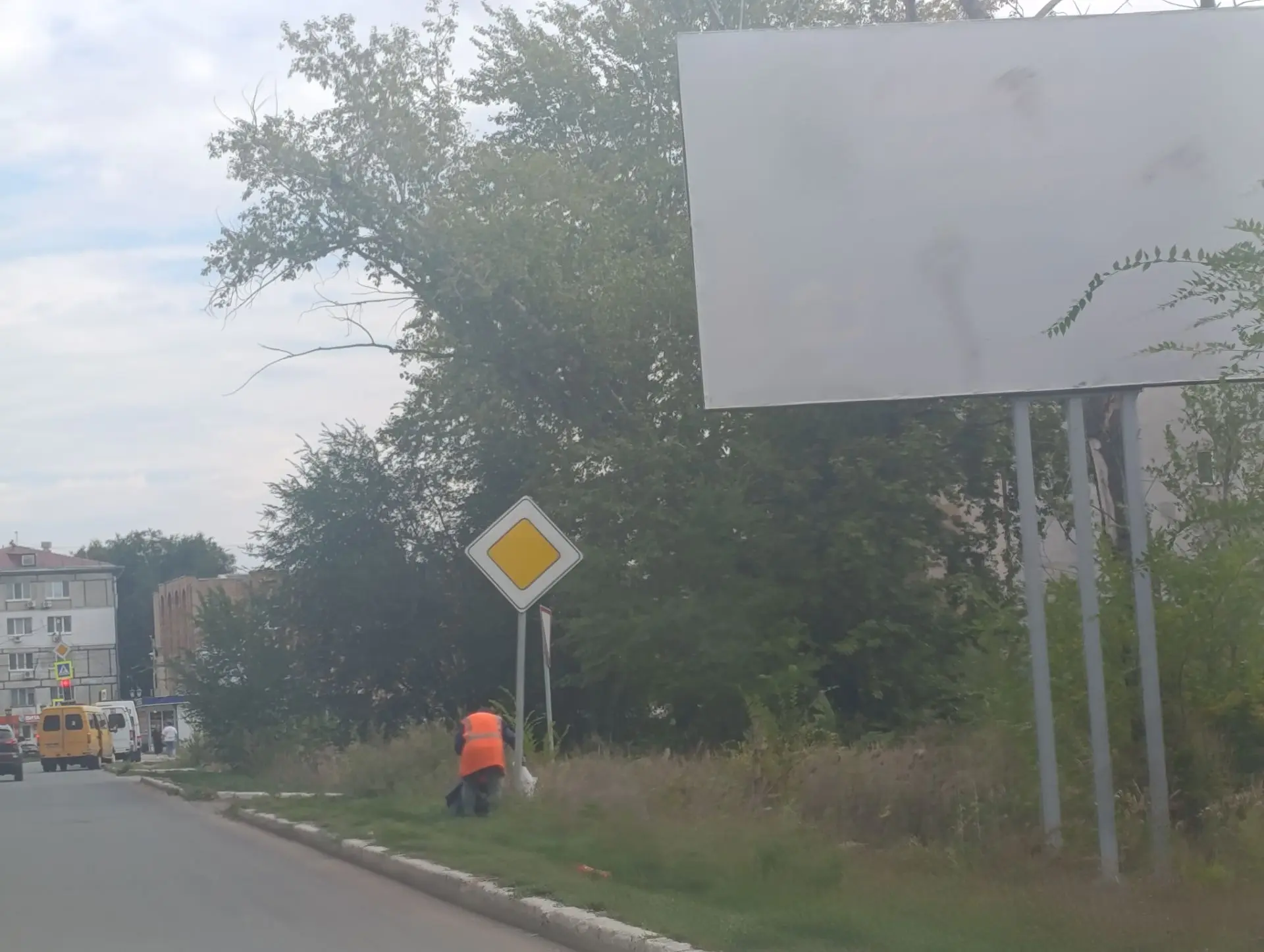 Сбор мусора по городу