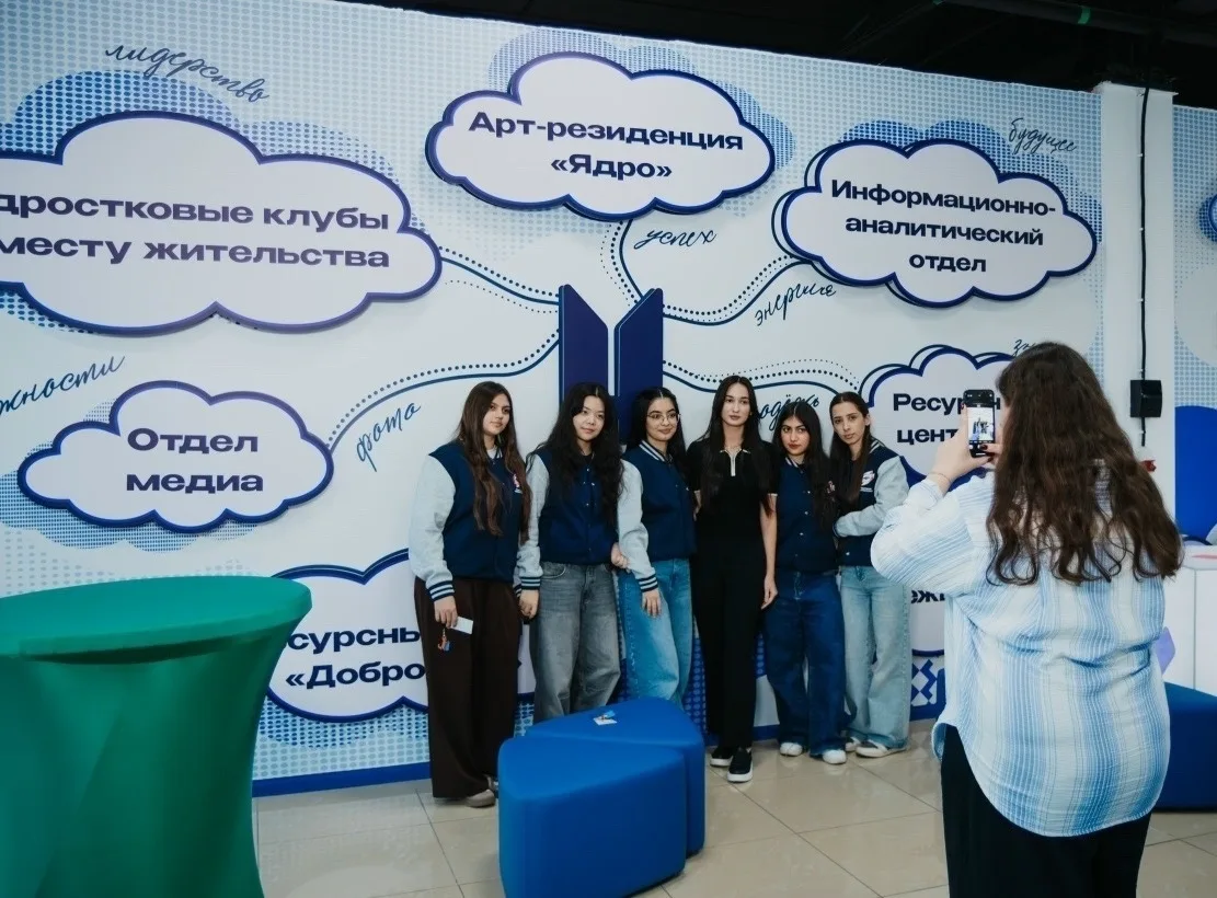 Для молодежи Нижневартовска открыли новую зону для творчества. На втором этаже арт-рези...