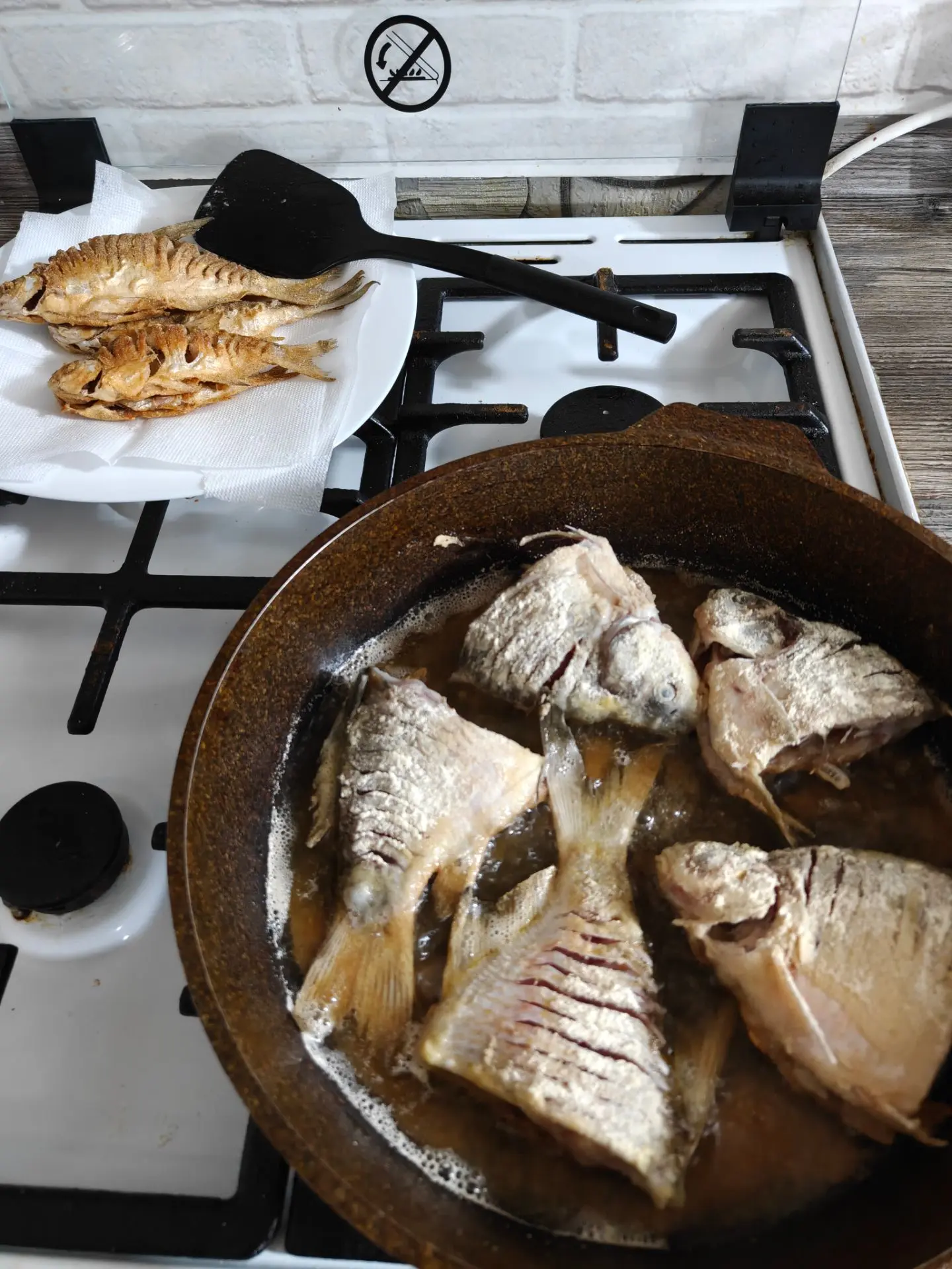 На ужин снова рыба 🐟
