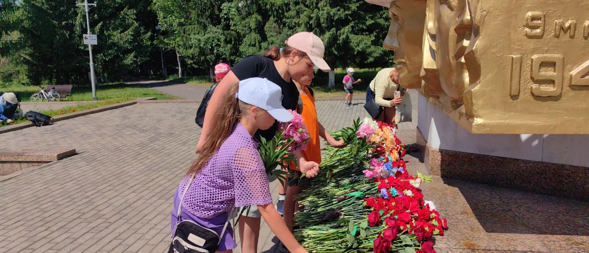 22 июня в России отмечается День памяти и скорби.
Этот день посвящен началу Великой Отечественной во