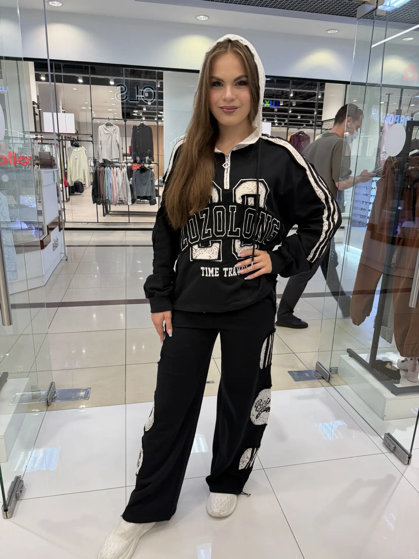 Костюм 💣💣💣🔥🔥🔥
Размер:     42 44 46 48 50
Цена:         7.950₽
