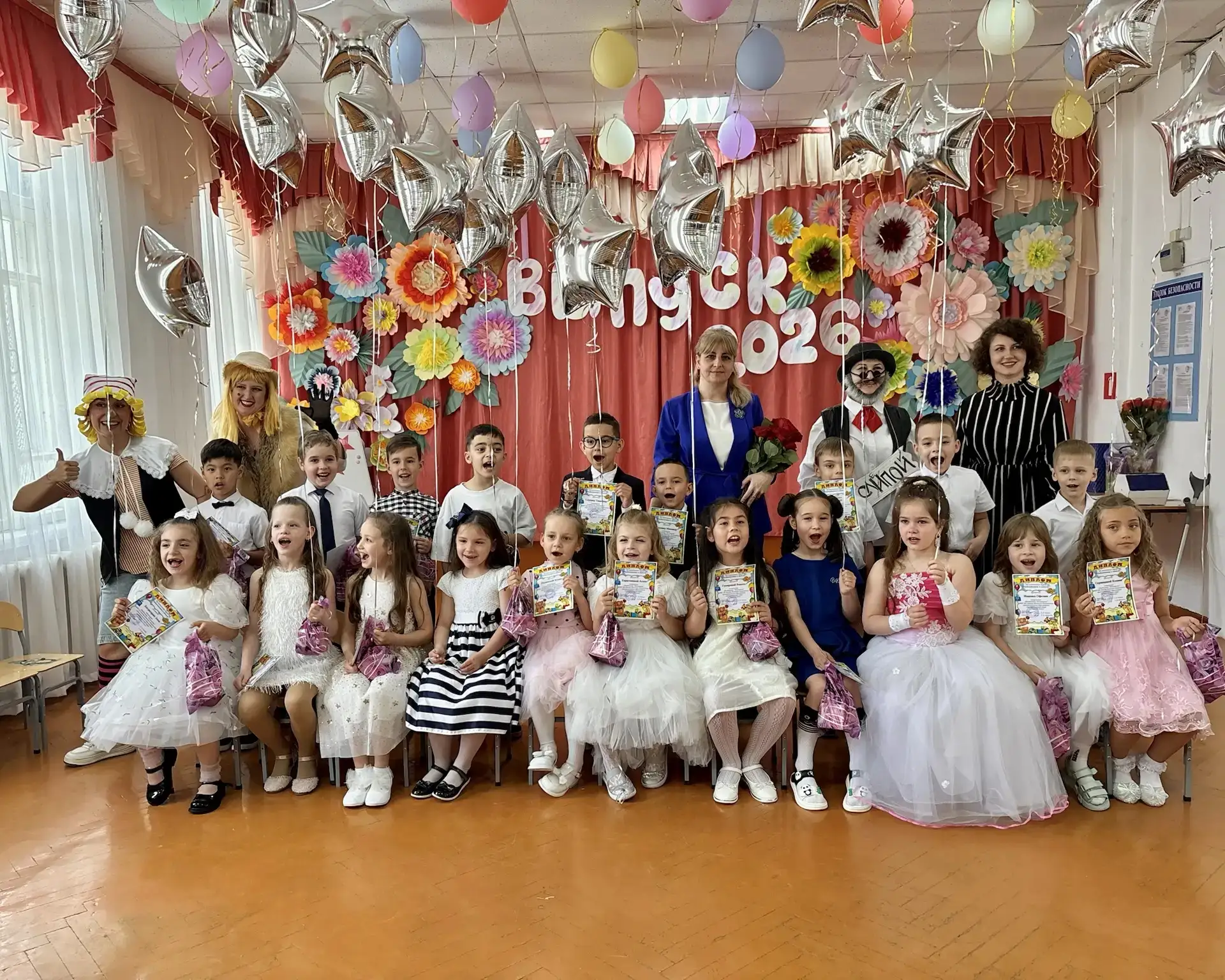 🎓 В Центре детского творчества прошли выпускные Школы раннего развития  21 и 22 мая в ЦДТ состоялись