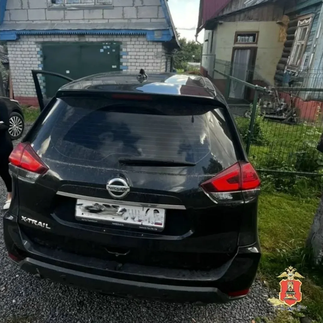🔫 Тверичанин расстрелял машину жены из травмата