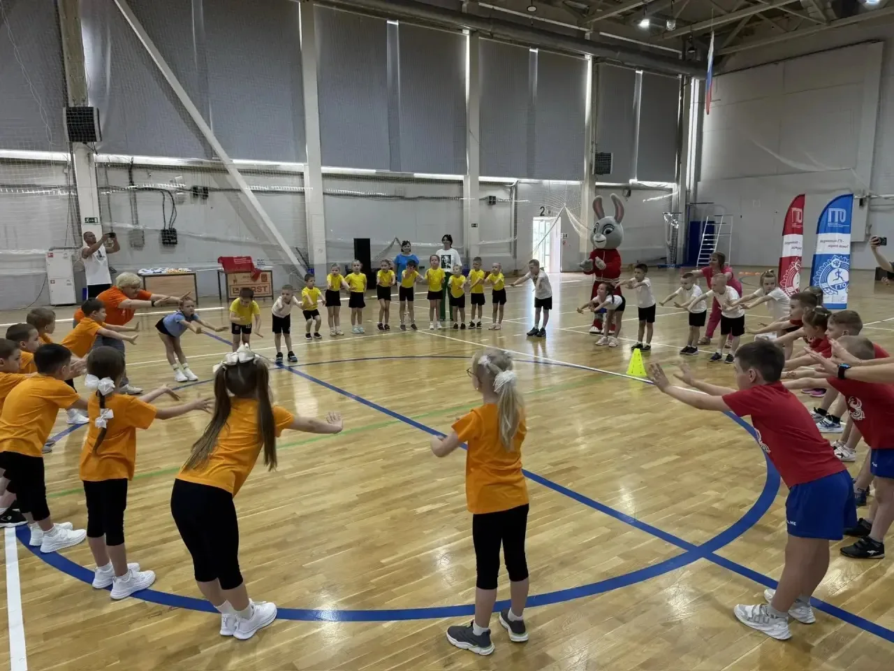 В физкультурно-оздоровительном комплексе «Ока» состоялось яркое событие — фестиваль Все...