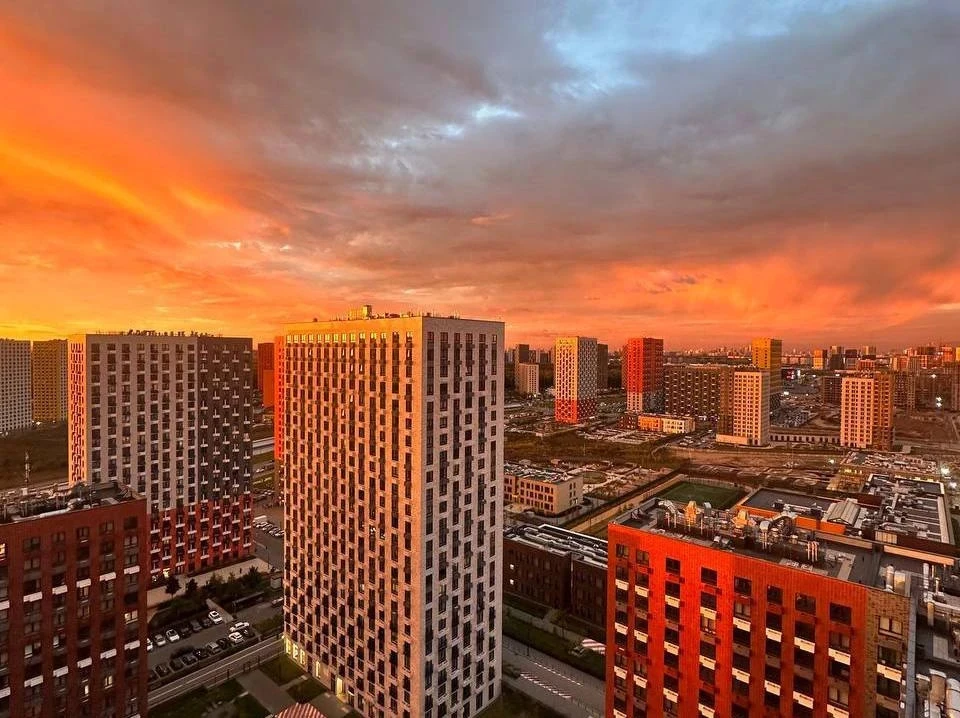 🌇 Москва сегодня решила красиво завершить день