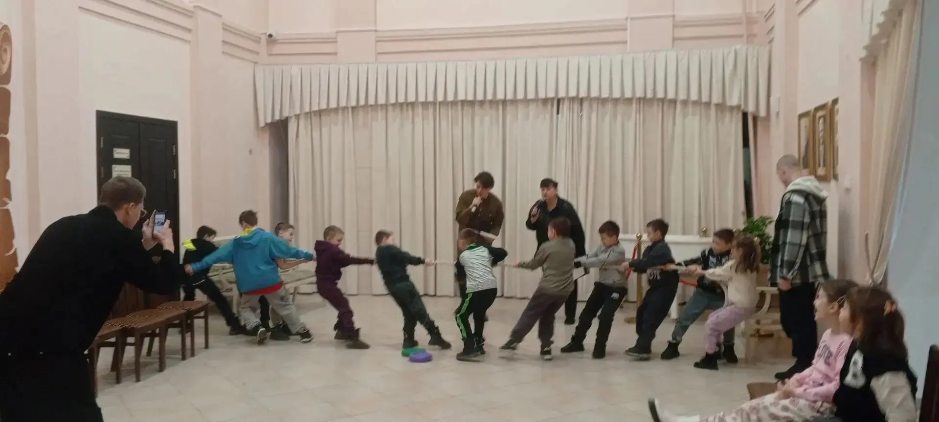 #СЕТЕВОЕВЗАИМОДЕЙСТЫИЕ 1 «В» класс принял участие в спортивно-развлекательном мероприятии, посвященн