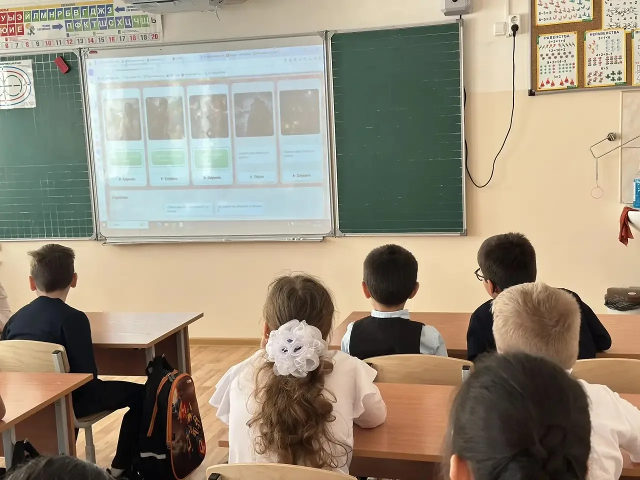 🗓 4 мая — старт новой учебной недели с «Разговоров о важном»  Сегодня, 4 мая, школьная неделя начала
