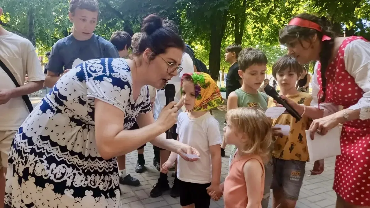 Лето — это круто! 🌞

Солнечные дни, яркие эмоции и безграничное веселье!

Сегодня в городском парке