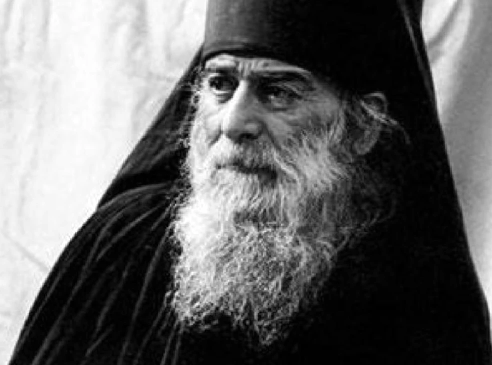 Ты не осуждай, судья — Сам Бог. Тот, кто осуждает, — как пустой колос пшеницы, у которо...