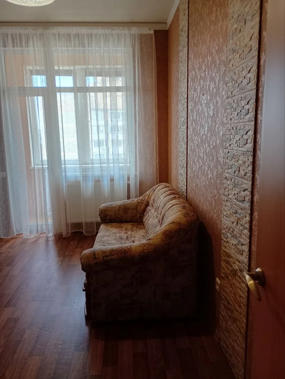 Продажа 2-комнатной квартиры в Калининском районе